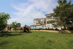 Flat with 1 room for 4 persons - Image 2
