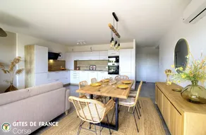 Gite with terrace & garden - Image 5