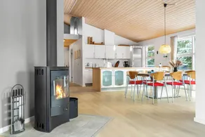 Fully equipped house with pool, terrace & hot tub | Dogs allowed - Image 3