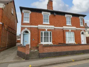 Family-oriented lovely cottage with garden | Pets allowed - Image 2