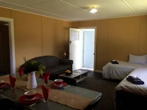 Pet-Friendly Cottage Getaway on a Farm near Hamilton, Tasmania - Image 2
