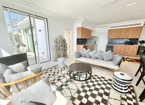 Fully equipped villa with private pool, garden & BBQ | Sea view | Beach nearby | Suitable for remote work - Image 4