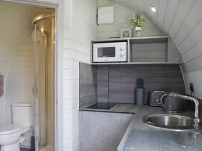 Cottage with garden & jacuzzi - Image 5