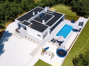 Bellissima casa totalmente attrezzata con piscina privata, giardino e idromassaggio | Vista sulla natura | Ammette animali domestici - Image 5