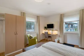 Room 'Doppelzimmer 2 Premium' with Shared Terrace, Shared Garden and Wi-Fi - Image 3