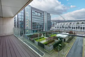 Flat with terrace - Image 4