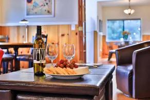Holiday home with terrace, BBQ & garden | Suitable for remote work - Image 4