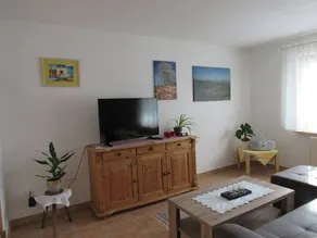 Appartement de vacances convivial et familial avec terrasse, jardin et barbecue | Vue jardin | Avec animaux bienvenus - Image 4