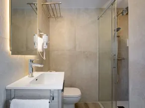 Appartement avec piscine - Image 5