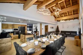 Chalet avec piscine et terrasse | Vue montagne - Image 3