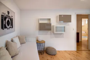 Holiday Apartment 'Im Tal Der Liebe' with Private Terrace, Shared Garden and Wi-Fi - Image 4