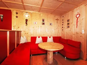 Holiday apartment with barbecue, garden & terrace | Mountain view - Image 3