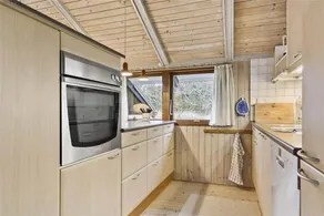 Fully equipped beautiful house with terrace & barbecue - Image 4