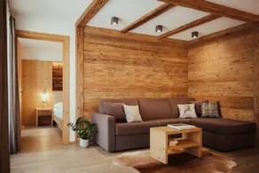 Flat with garden & terrace | Garden view - Image 3