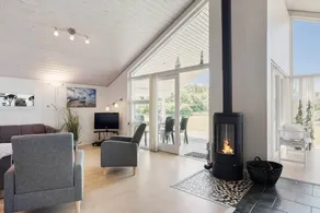 Family-friendly pleasant holiday home with jacuzzi, BBQ & sauna | Pets are welcome - Image 2