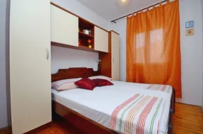 Holiday apartment with terrace | Sea view - Image 4