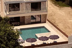 Villa with barbeque, garden & private pool - Image 5