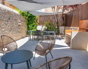 Children-friendly pleasant house with terrace, private pool & BBQ | Garden view | Perfect for remote work - Image 2