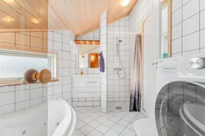 Child-friendly beautiful house with terrace, sauna & garden | Pets are welcome - Image 5