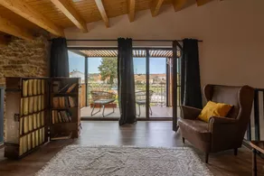 Casa con piscina e giardino - Image 3