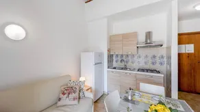 Appartement de vacances avec piscine, jardin et terrasse - Image 5