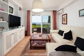 Holiday apartment with terrace | Beach view - Image 3