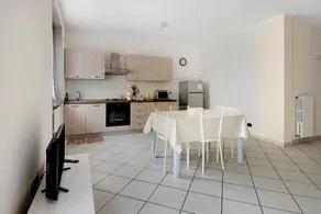 Holiday apartment with terrace - Image 2