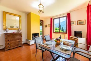 Flat with garden | Water view - Image 5