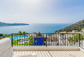 Villa mit Terrasse, Garten und beheiztem Pool | Strandblick - Image 2