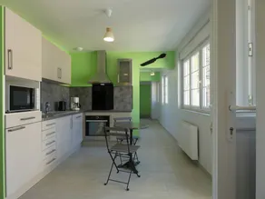 Cottage with garden & barbeque - Image 3
