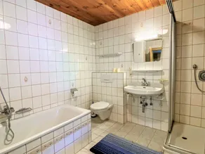 Nice apartment with garden - Image 5