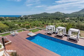 Villa with terrace, private pool & garden | Sea view - Image 3