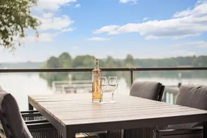 2-persoons luxe waterwoning - Image 3