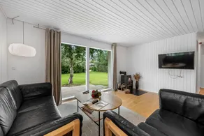 House with sauna & terrace - Image 5