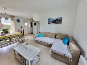 Holiday home with barbecue, terrace & garden | Next to the beach - Image 3