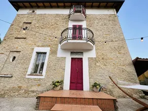 Children-friendly villa with garden, barbecue & jacuzzi | City view | Pet-friendly - Image 4