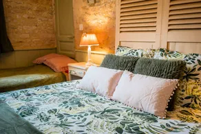 Children-friendly lovely bed & breakfast with garden & terrace | Garden view | Dogs allowed - Image 2