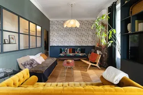 Apartment with terrace - Image 3