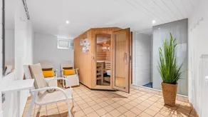 Appartamento accogliente e familiare con giardino, piscina e sauna | Vista sul mare | Accanto alla spiaggia - Image 4