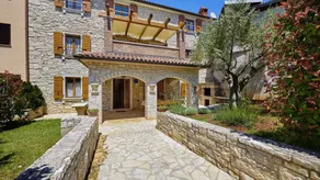 Ferienhaus mit Garten, Terrasse und Grill - Image 2