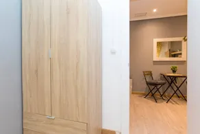 Private room | Close to Carmen Gate - Image 4