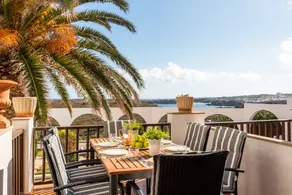 Ferienwohnung mit Pool und Terrasse - Image 3