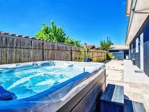 Maison de vacances adaptée aux familles avec barbecue, jardin et piscine privée | Idéale pour le télétravail - Image 3