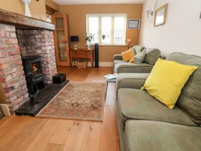 Fully equipped cottage with garden | Dogs allowed - Image 5