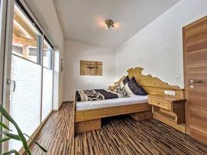 Holiday apartment with terrace & garden | Mountain view | Pets allowed - Image 3