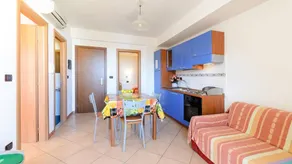 Pleasant apartment with garden, pool & terrace | Beach nearby - Image 3
