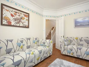 Cottage with terrace, BBQ & garden | River view - Image 3
