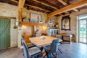 Holiday home with terrace, garden & pool - Image 5