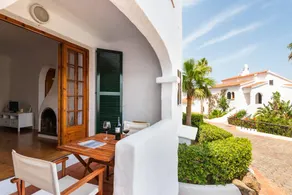 Holiday apartment with pool & terrace | Sea view - Image 5