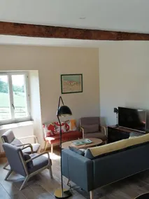 Spacieux gîte avec terrasse, barbecue et piscine privée - Image 4